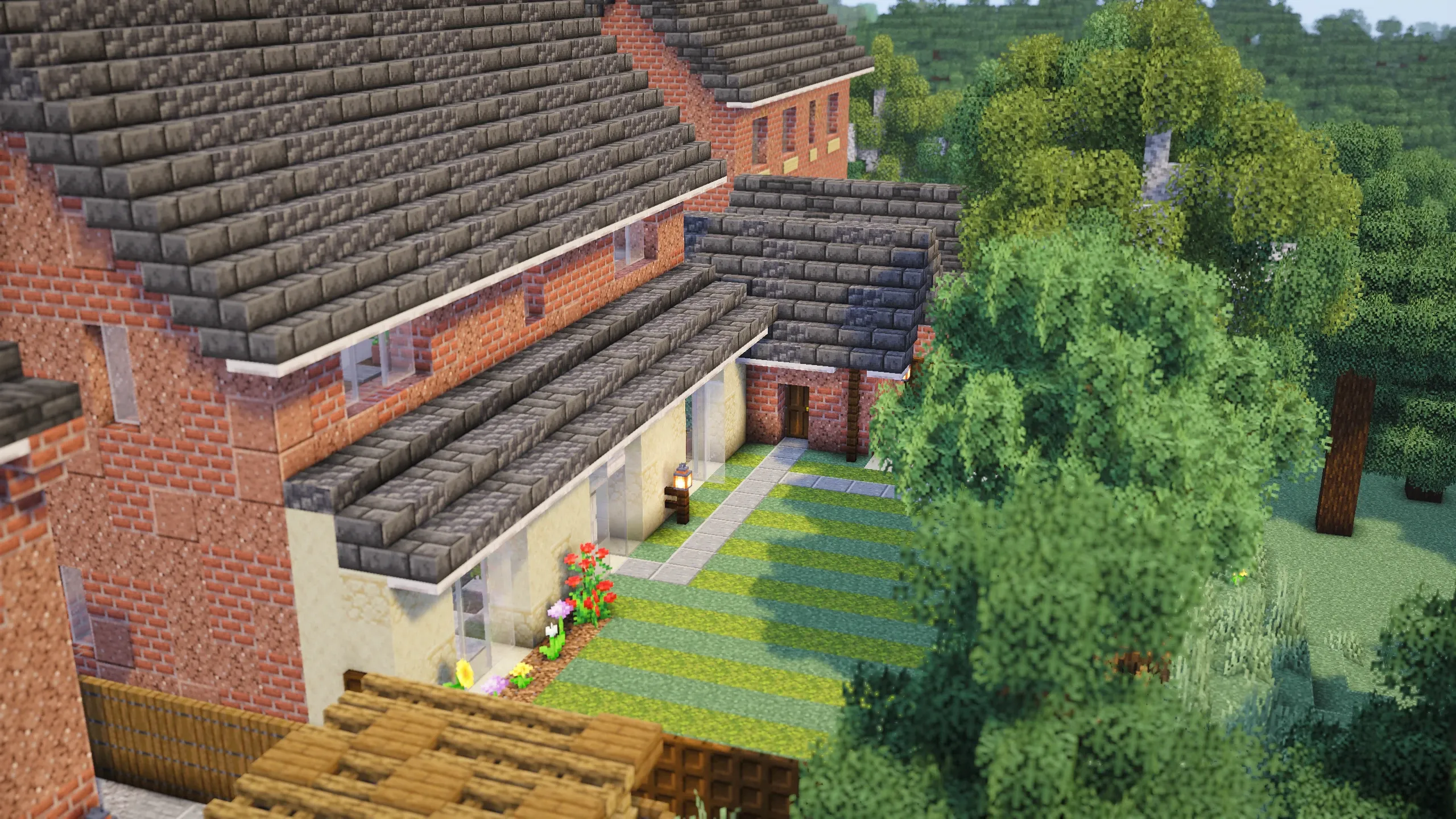 British Twin Gable House, a Minecraft house, in-game photo 3